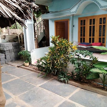 Bobby Guest House Hampi Luaran gambar
